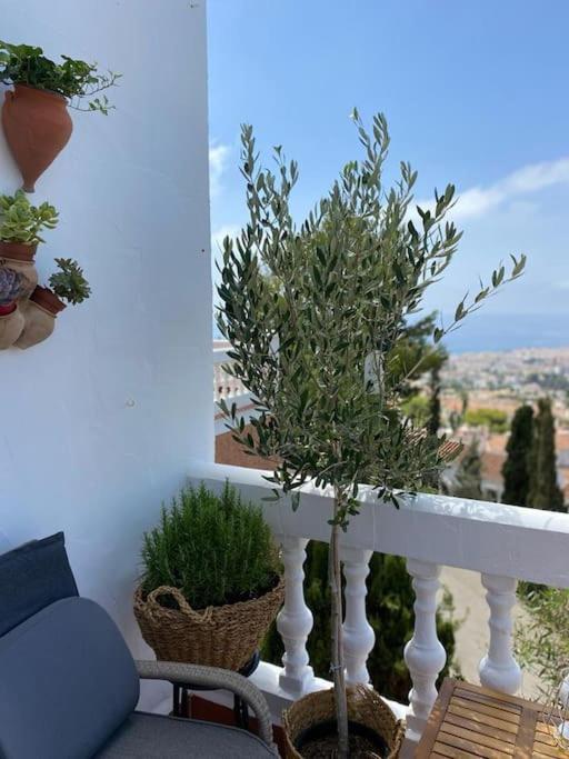 Precioso Apartamento Mandarinos Con Vistas Al Mar Nerja Exteriör bild