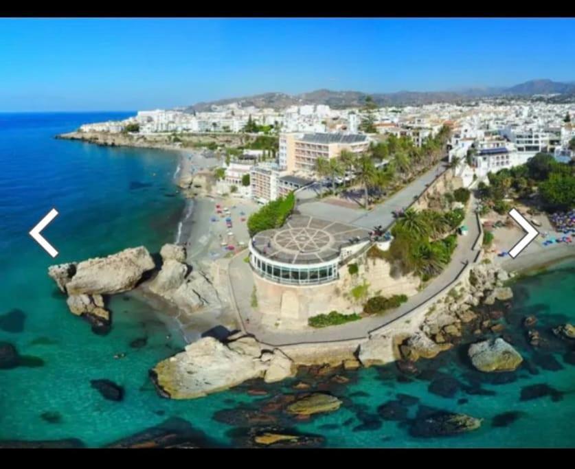 Precioso Apartamento Mandarinos Con Vistas Al Mar Nerja Exteriör bild